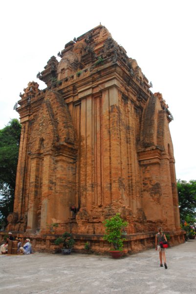 ponagar2.jpg